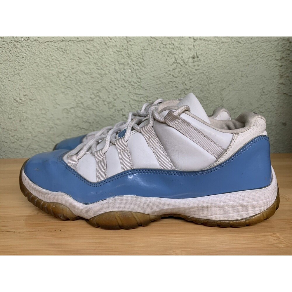 2001 Nike Air Jordan XI 11 Retro Low WHITE COLUMBIA BLUE Space Jams Sz 10.5 - Picture 4 of 8